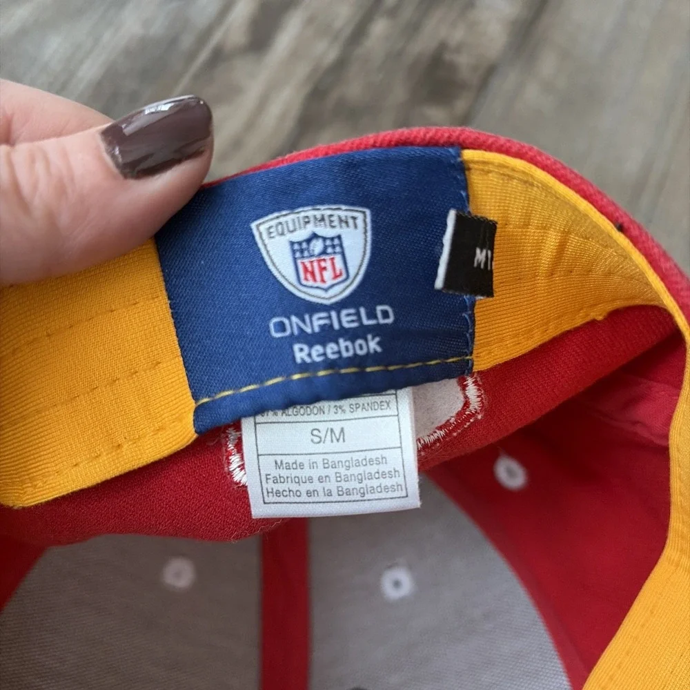 Vintage Reebok Kansas City Chiefs On‎ Field Fitted  Hat Spellout S/M